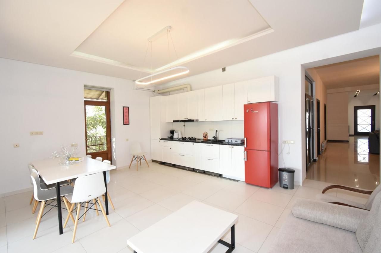 יירבאן Villa In Nork מראה חיצוני תמונה