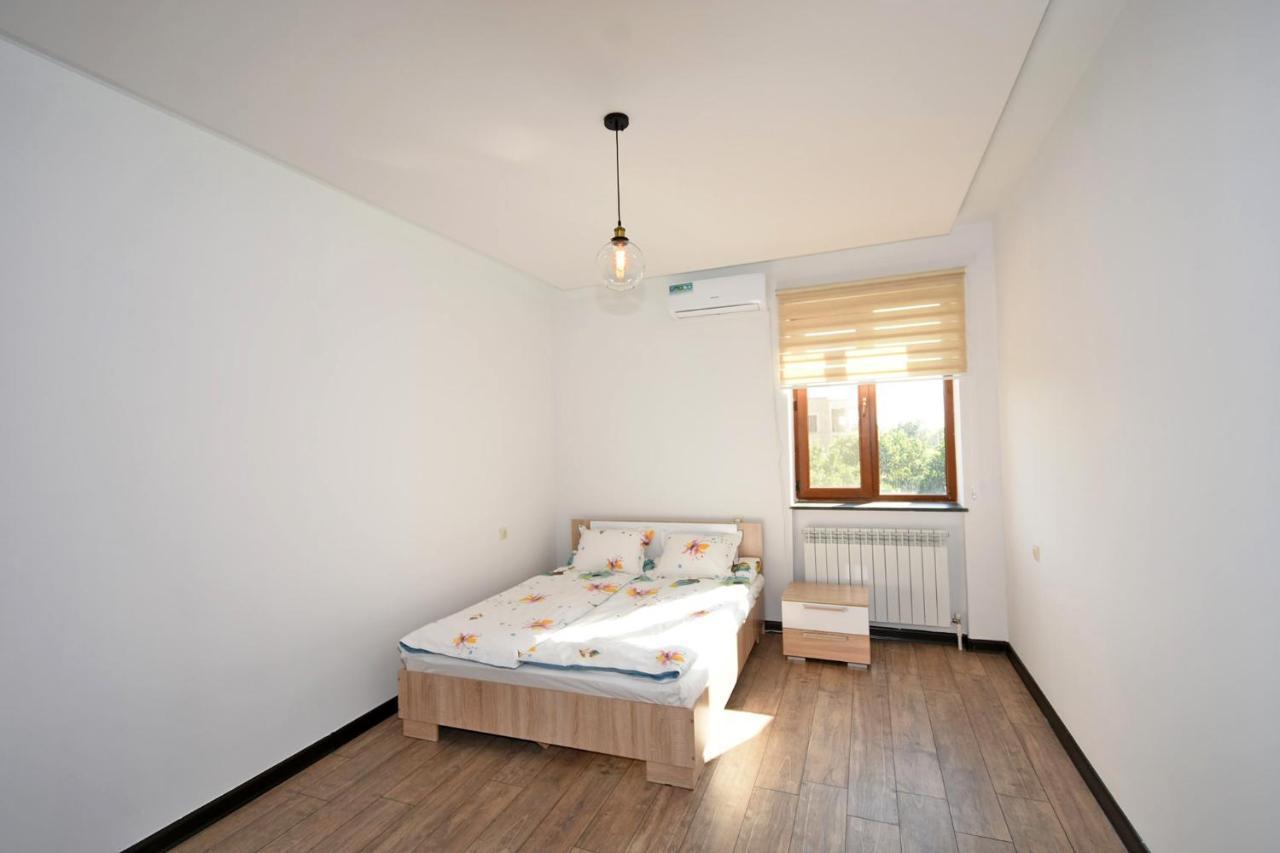 יירבאן Villa In Nork מראה חיצוני תמונה
